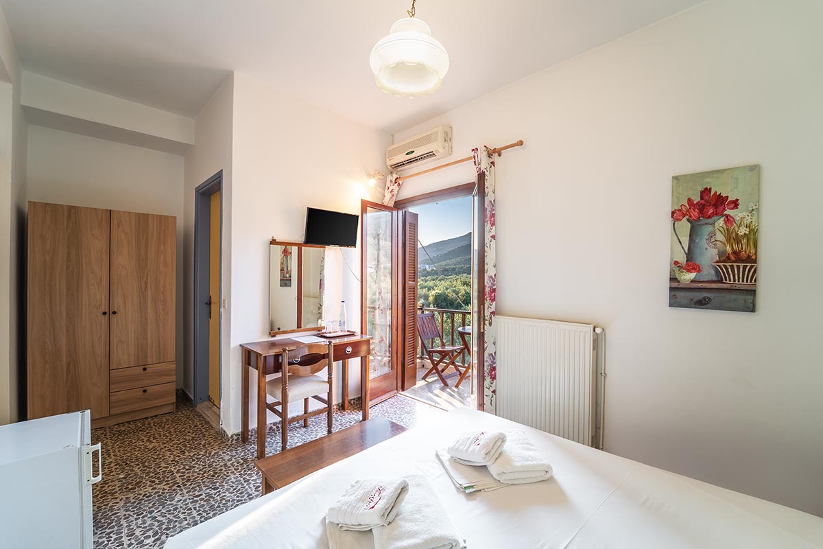 Double room with Double bed, Room 12