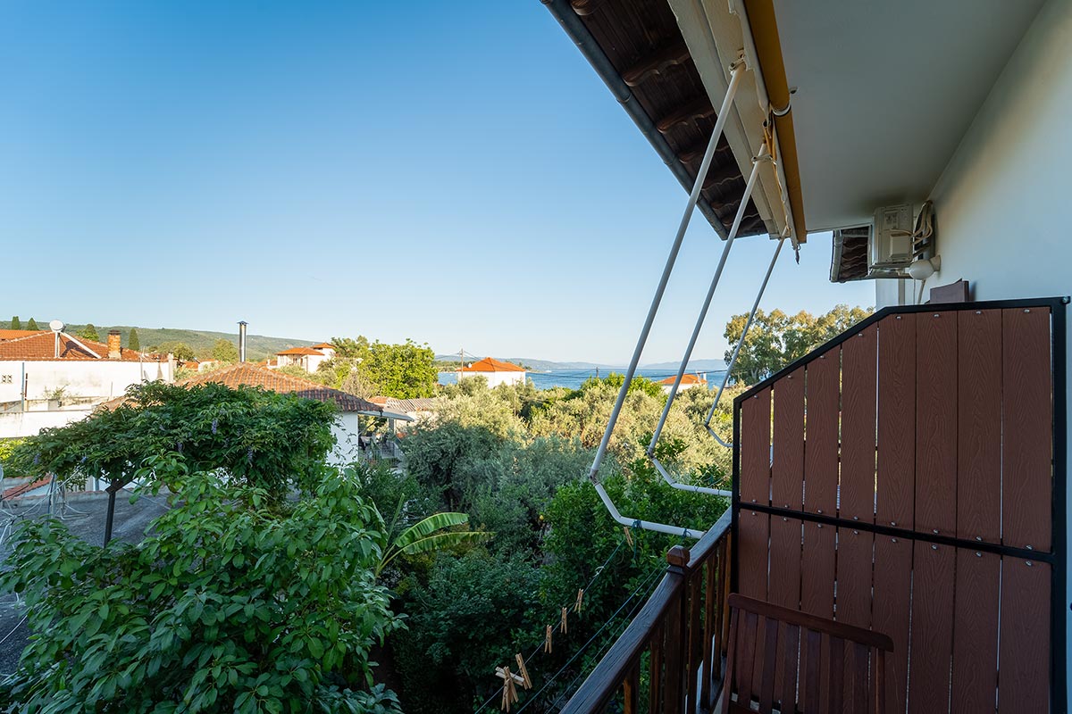 Double room with twin beds, Room 15